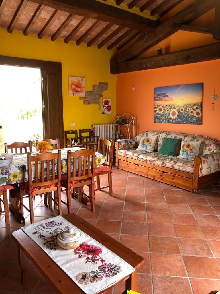 Casa Country House Girasole Vakantie Huis-Wakacje Huis Asciano Dış mekan fotoğraf