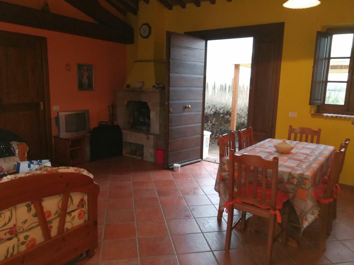 Casa Country House Girasole Vakantie Huis-Wakacje Huis Asciano Dış mekan fotoğraf