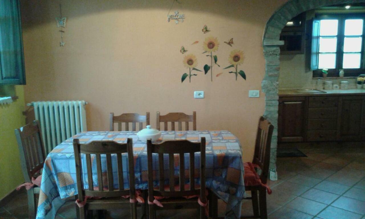 Casa Country House Girasole Vakantie Huis-Wakacje Huis Asciano Dış mekan fotoğraf